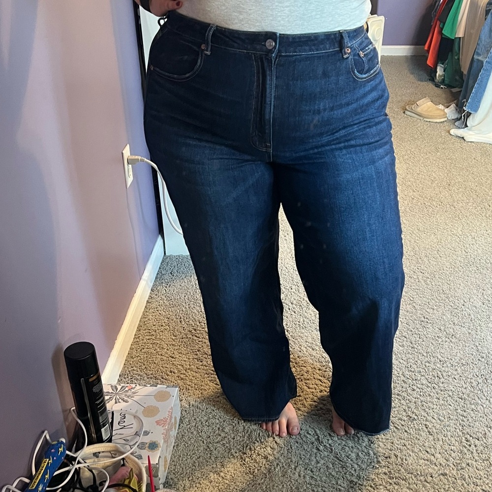 AE SUPER HIGH RISE BAGGY WIDE LEG JEAN
